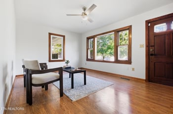 2728 Forestdale Ave, Knoxville, TN 37917