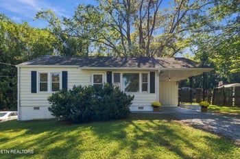 2728 Forestdale Ave, Knoxville, TN 37917