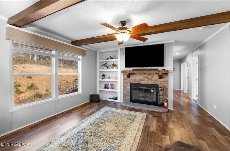 273 County Road 364, Niota, TN 37826