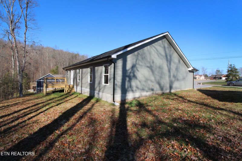 273 Covenant Ln, Maynardville, TN 37807