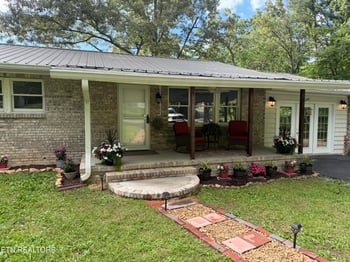 273 Fairway St, Crossville, TN 38571