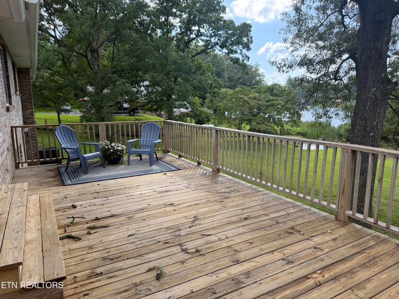 273 Fairway St, Crossville, TN 38571