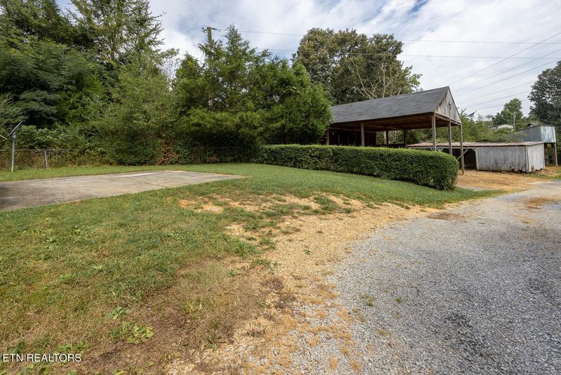 273 John J Duncan Pw, Athens, TN 37303