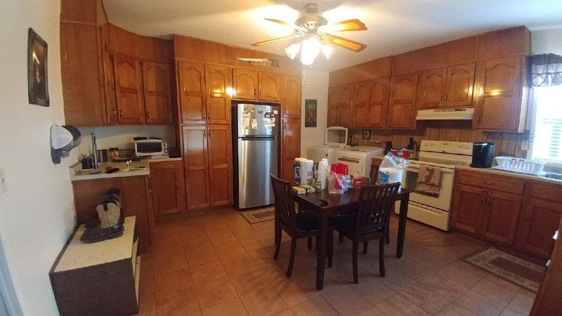 273 Walnut Grove Rd, Kingston, TN 37763
