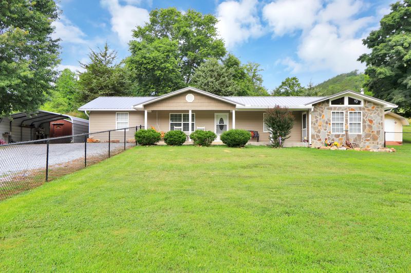 2730 Goose Gap Rd, Sevierville, TN 37876