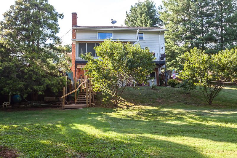 2730 Rambling Rd, Maryville, TN 37801