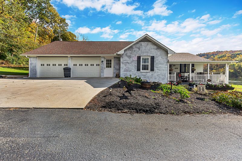 2731 Stone Rd, Blaine, TN 37709