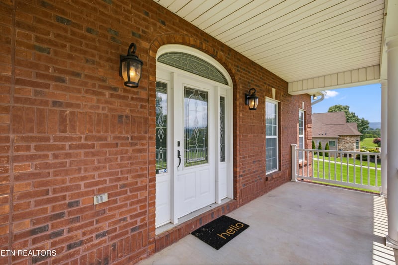 2733 Raylee Dr, Maryville, TN 37803