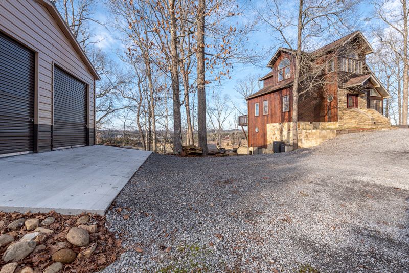 2736 Windy Cove Way, Sevierville, TN 37876