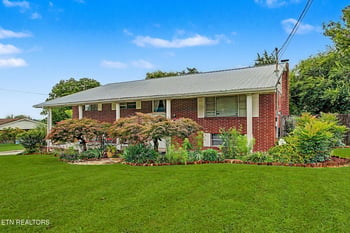 2737 Conrad Dr, Morristown, TN 37814