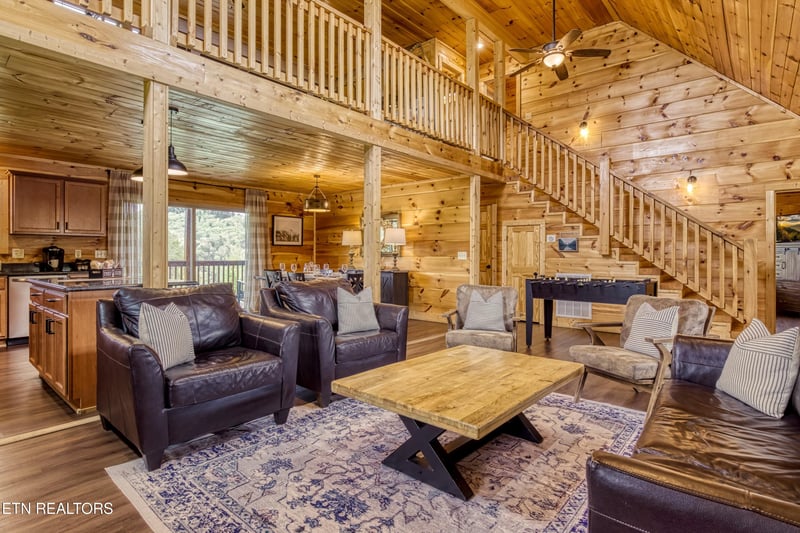 2737 Dayne Dr, Sevierville, TN 37876