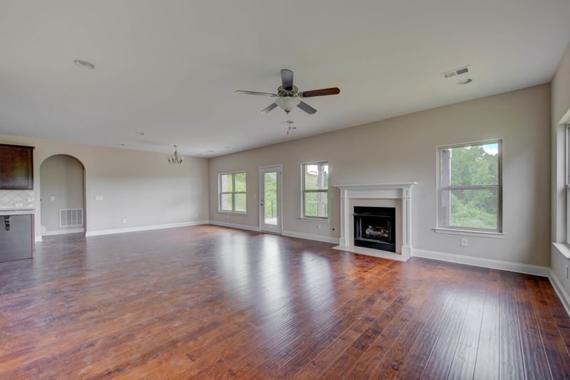 2739 Tallgrass Ln, Knoxville, TN 37932