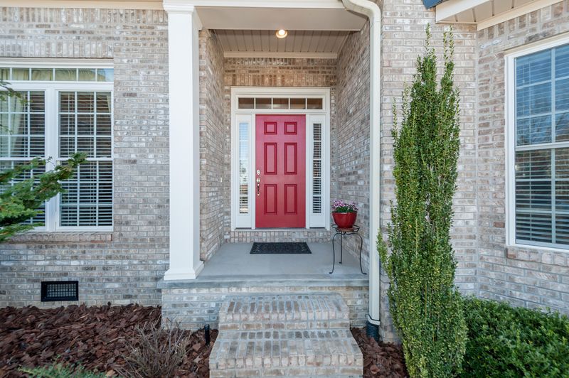 274 Coyatee Drive North, Loudon, TN 37774