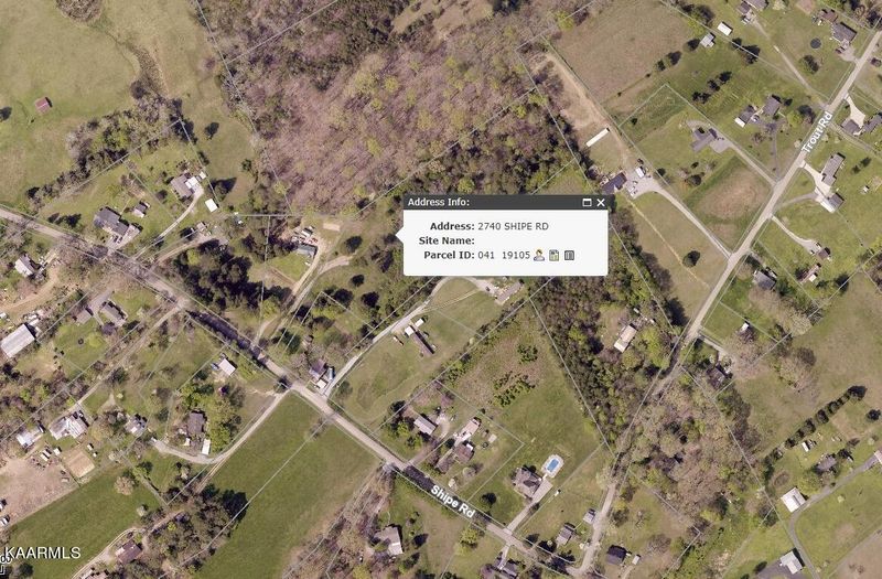 2740 Shipe Rd, Mascot, TN 37806