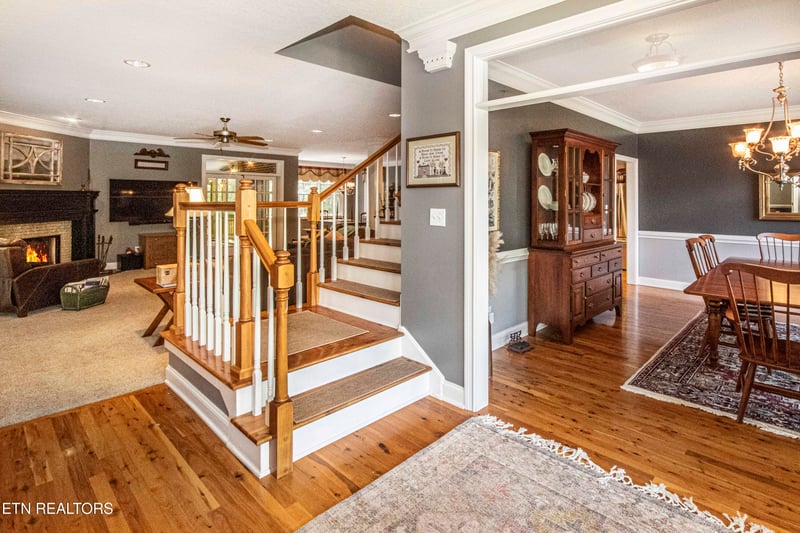 2742 Moon Shores Dr, Knoxville, TN 37938