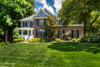 2742 Moon Shores Dr, Knoxville, TN 37938