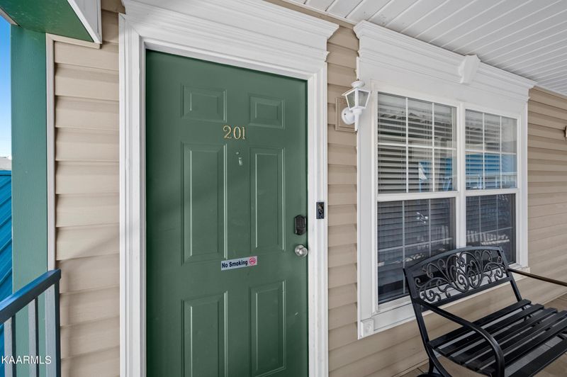 2743 Colonial Dr #201, Pigeon Forge, TN 37863