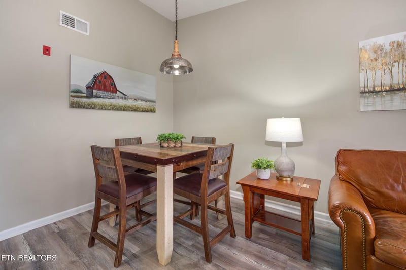 2743 Colonial Dr #212, Pigeon Forge, TN 37863