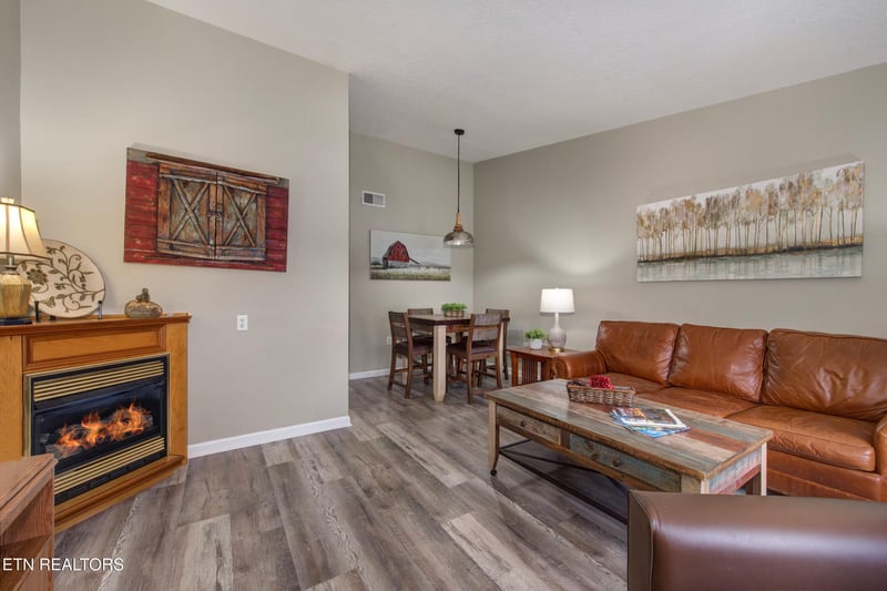 2743 Colonial Dr #212, Pigeon Forge, TN 37863