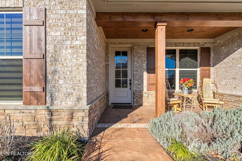 2743 Old Club Rd, Loudon, TN 37774