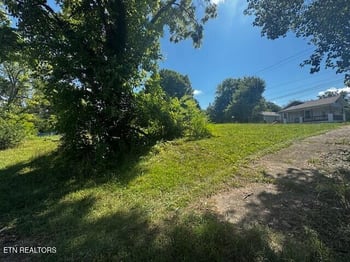 2743 Wilson Ave, Knoxville, TN 37914