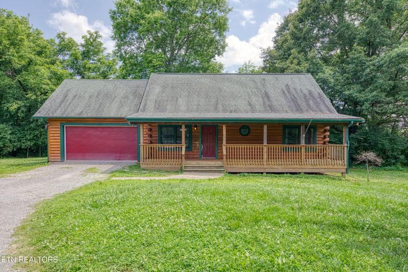 2747 Daffodil Ln, Mascot, TN 37806