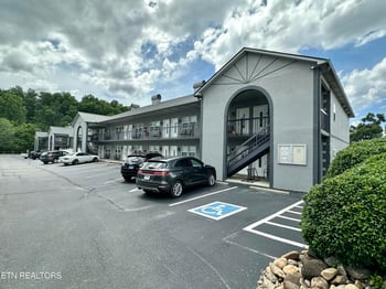 2748 Florence Dr #105, Pigeon Forge, TN 37863