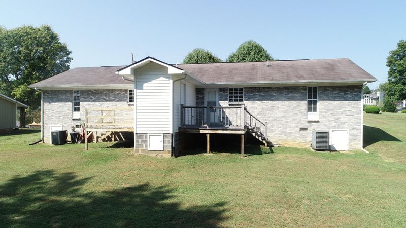 27482750 Northview Dr, Morristown, TN 37814