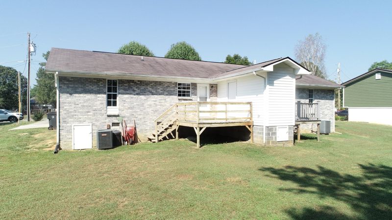 27482750 Northview Dr, Morristown, TN 37814