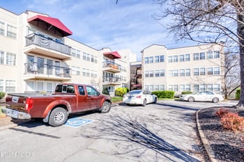 2749 Sullins St #B309, Knoxville, TN 37919