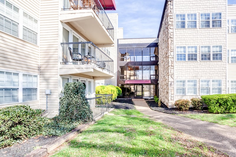 2749 Sullins St #B309, Knoxville, TN 37919