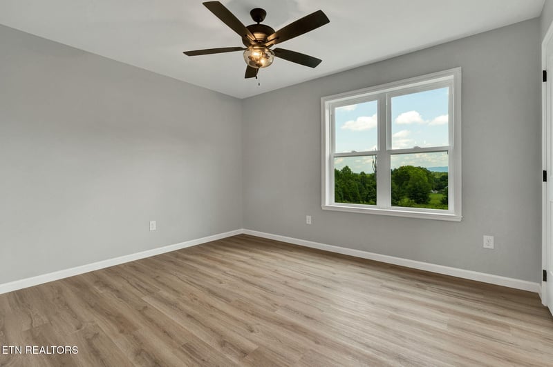 275 County Road 757, Riceville, TN 37370