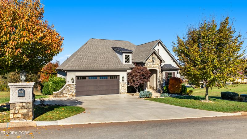275 Hummingbird Dr, Vonore, TN 37885