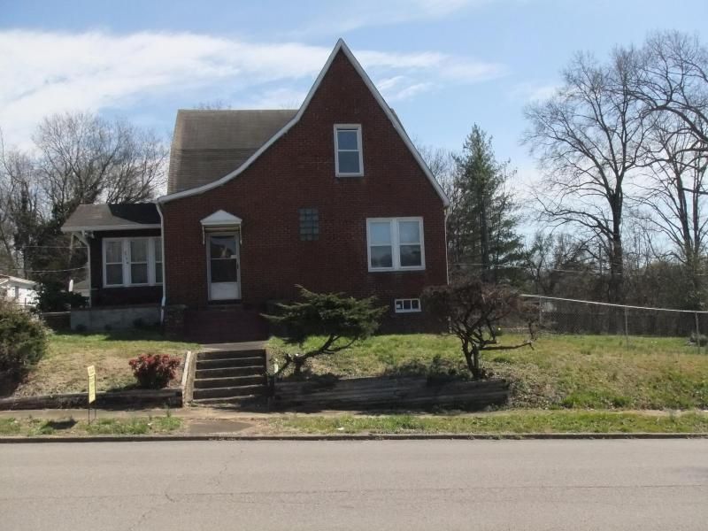 2756 Linden Ave, Knoxville, TN 37914