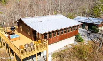 2759 Hatcher Mountain Rd, Sevierville, TN 37862