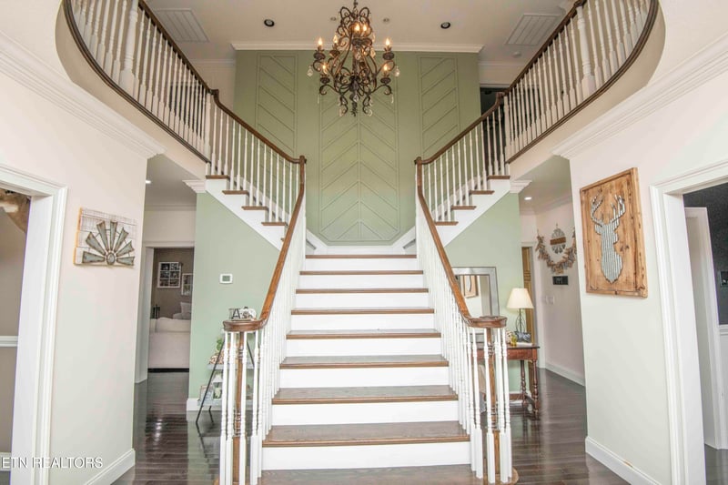 276 Pond View Dr, Kingston, TN 37763