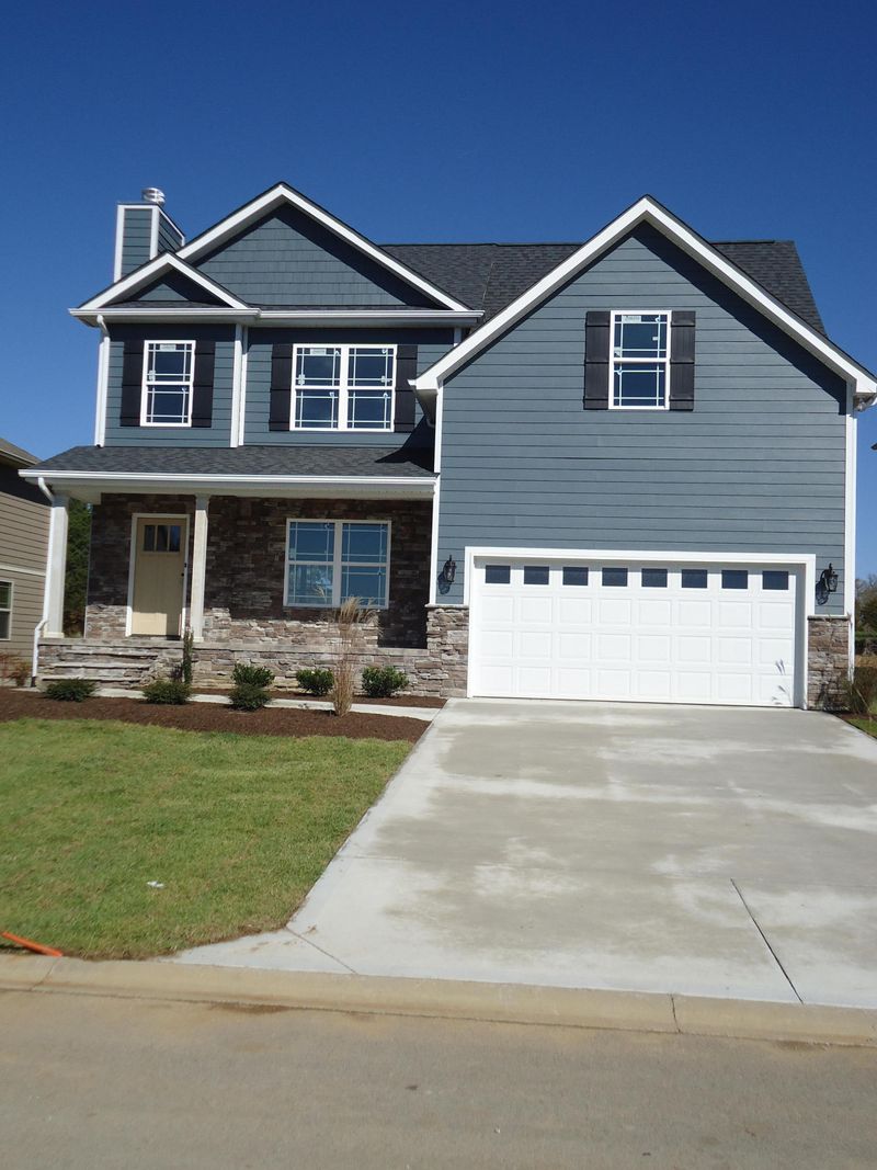 276 Twilight Blvd, Sharps Chapel, TN 37866
