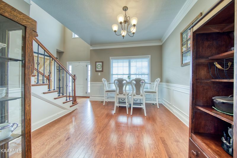 2760 Southwinds Cir, Sevierville, TN 37876