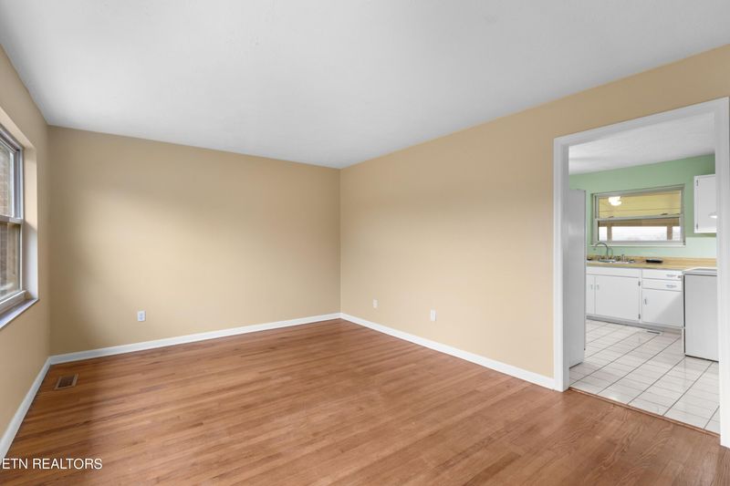 2761 Conrad Dr, Morristown, TN 37814