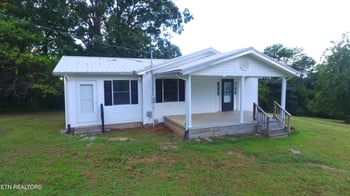 2761 U S 411, Madisonville, TN 37354