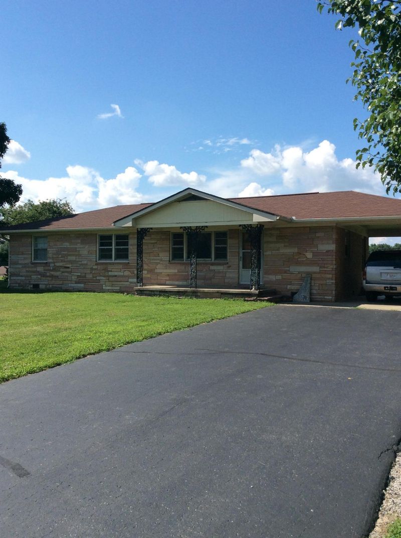 2763 S Old Mail Rd, Crossville, TN 38572