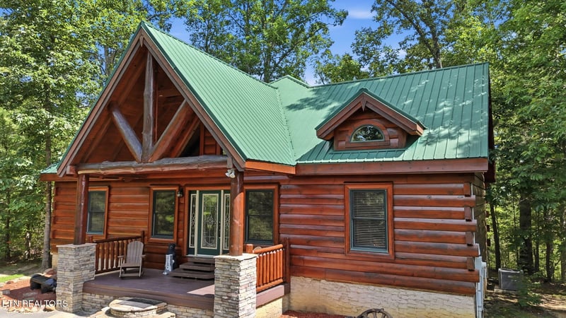 2764 Murray Ridge Rd, Sevierville, TN 37876