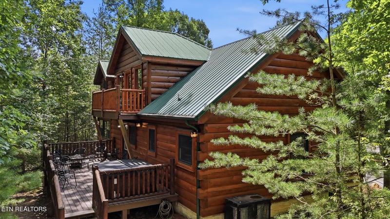 2764 Murray Ridge Rd, Sevierville, TN 37876