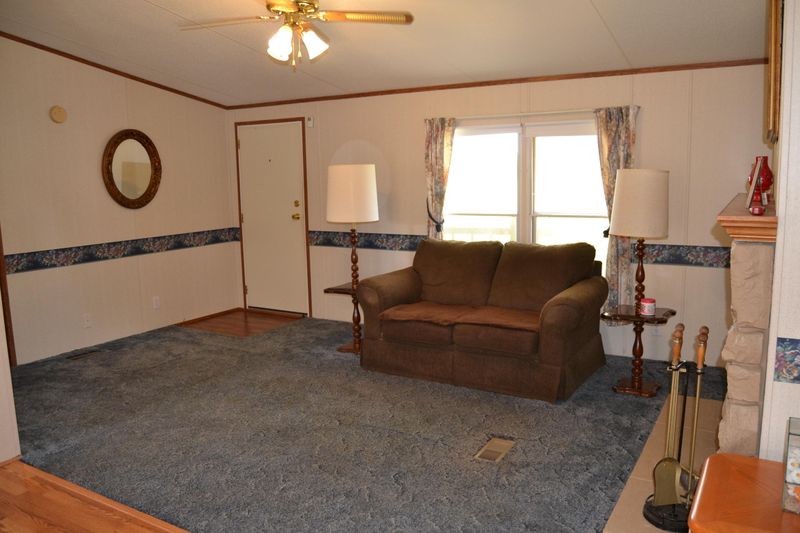 2764 Pow Camp Rd, Crossville, TN 38572