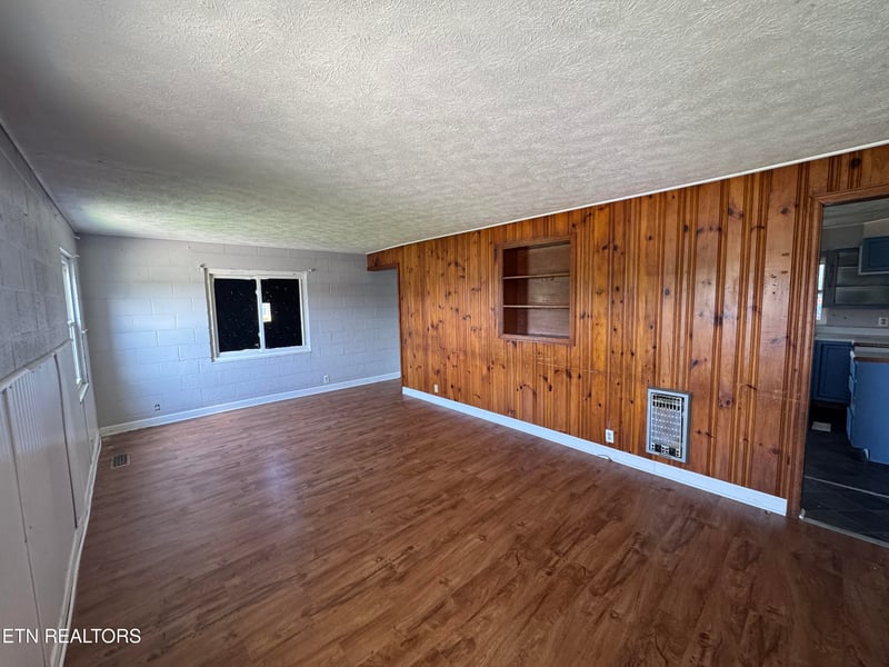 2767 Conrad Dr, Morristown, TN 37814