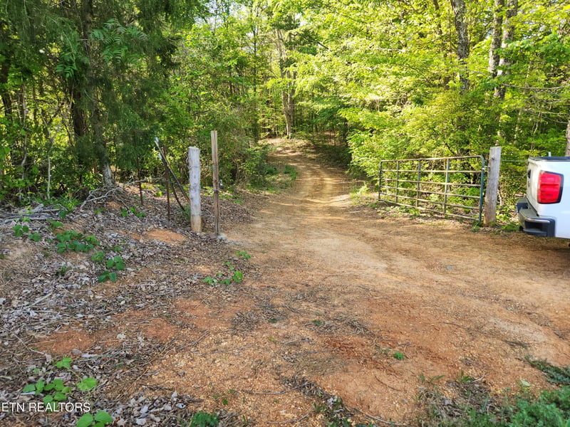 277 County Road 408, Englewood, TN 37329