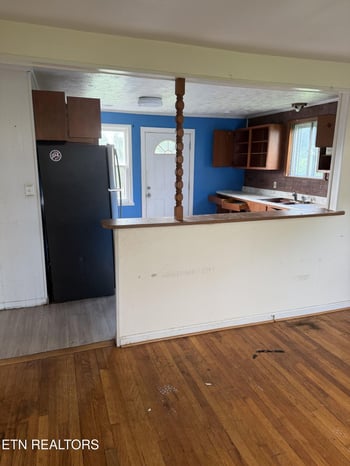 277 Jefferson Ave, Oak Ridge, TN 37830
