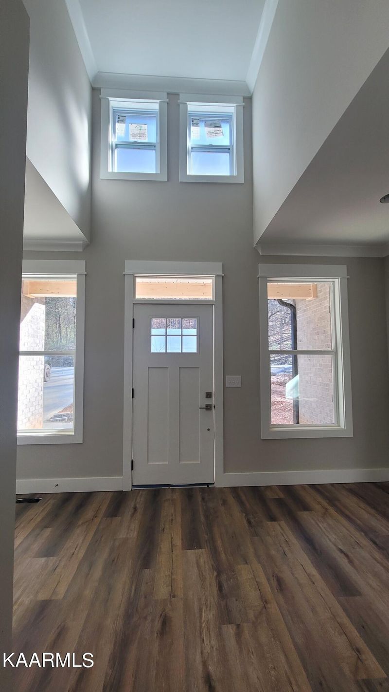 277 Ootsima Way, Loudon, TN 37774