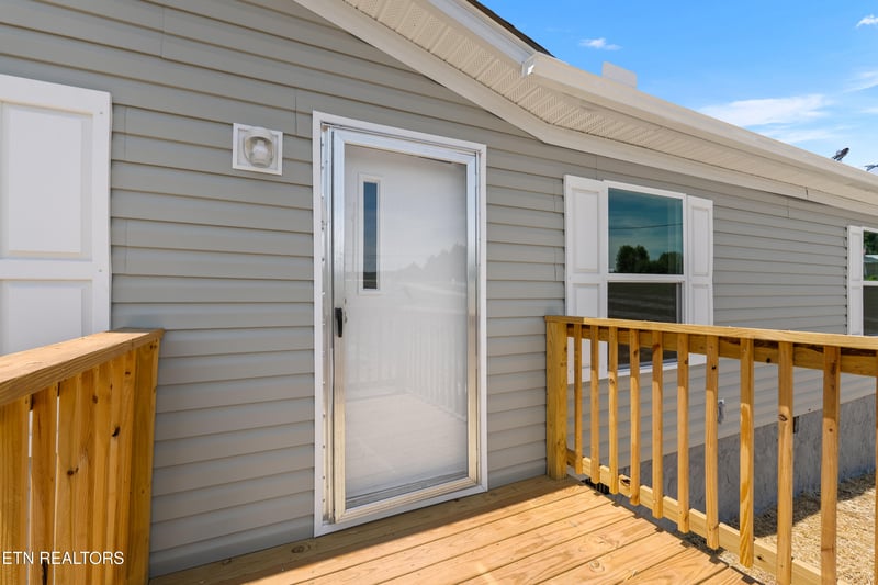 277 Thompson Rd, Madisonville, TN 37354