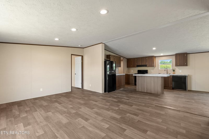 277 Thompson Rd, Madisonville, TN 37354